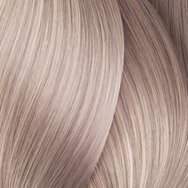 Dia Light 10.22 Deep Iridescent Berry Milkshake - L'Oréal Professionnel Colour | L'Oréal Partner Shop