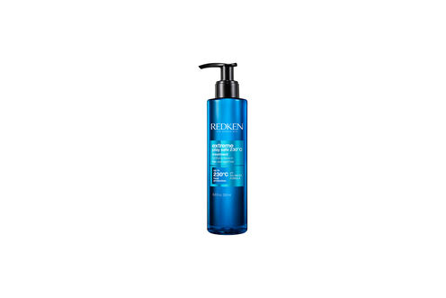 Extreme Play Safe 3-In-1 - Redken Haircare | L'Oréal Partner Shop