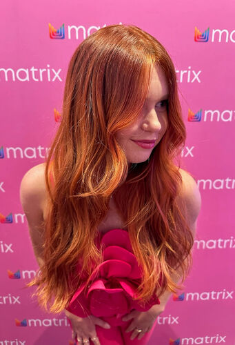 Ginger Spice - Paint The Town Red | L'Oréal Partner Shop